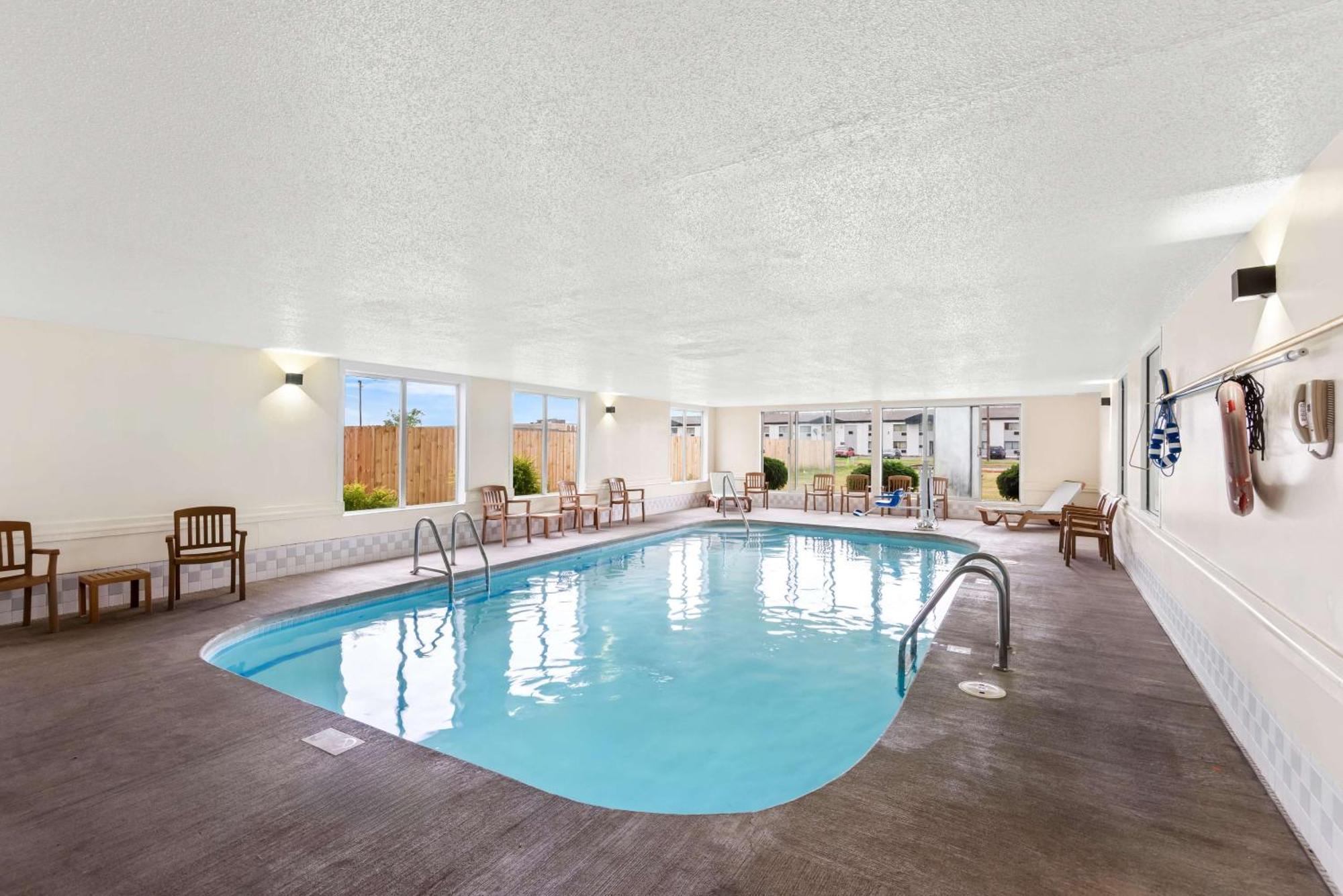 Best Western Airport Inn Moline Exterior foto